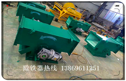 永磁管道除鐵器，棗莊永磁管道除鐵器知識參數(shù)_內(nèi)部磁塊安裝方法_棗莊永磁管道除鐵器型號價格