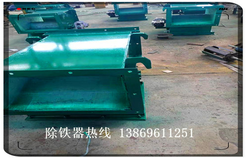 管道除鐵器，管道除鐵器安裝示意圖價(jià)格 _遠(yuǎn)力管道除鐵器安裝示意圖型12000高斯_可定制工作原理_安裝示意圖